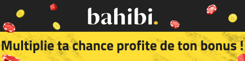 Jetons de casino sur fond jaune avec slogan bonus